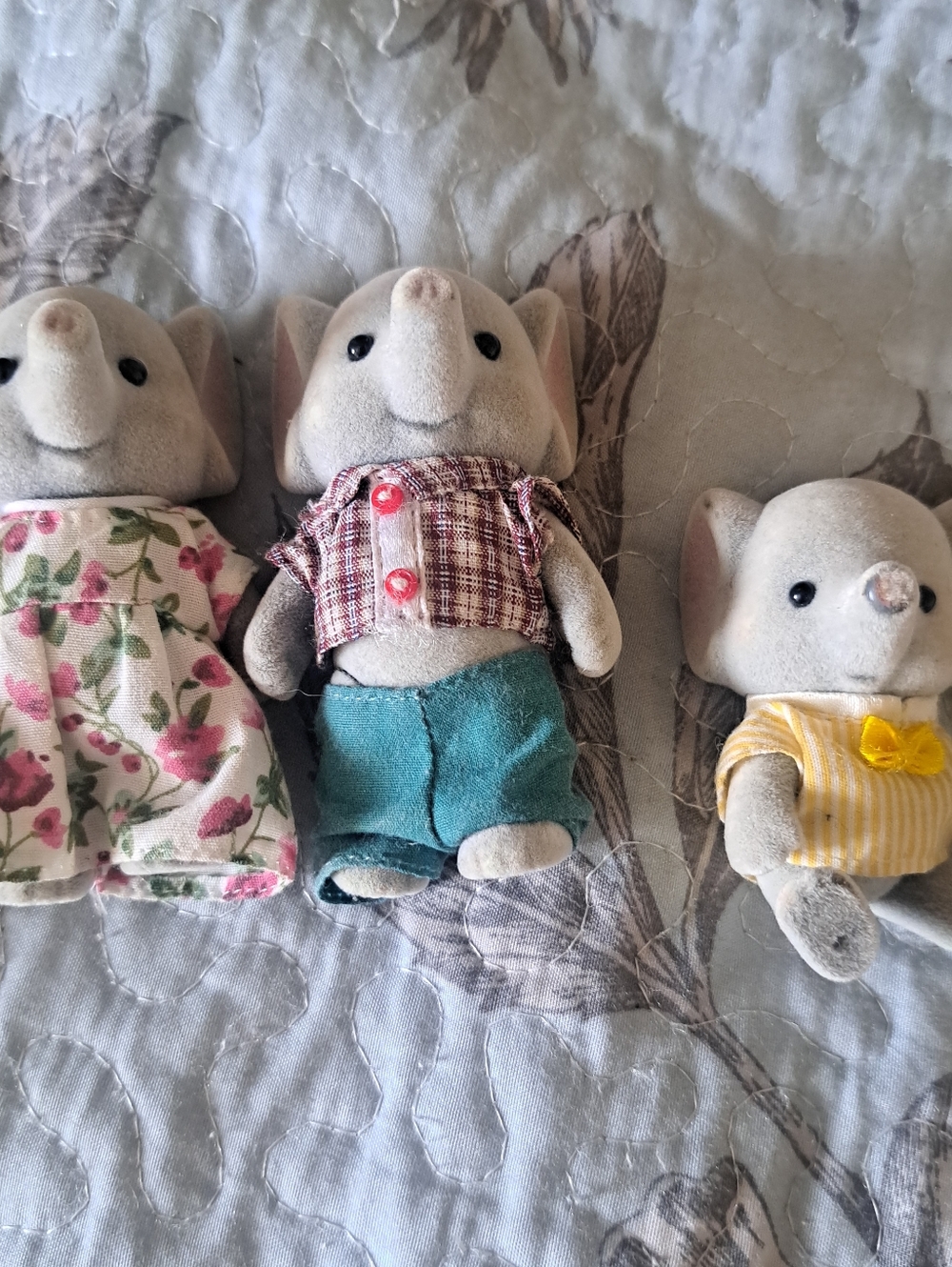 Calico Critters Small Elephant Family - Gray with Teal Pants and Patterned Shirt